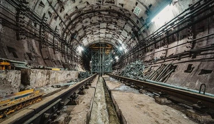 Найбільший підрядник "Укравтодору" може отримати 14 мільярдів на добудову метро на Виноградар
