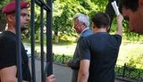 Янукович сказал - "демократия", Табачник ответил - "есть": министр получил от студентов "черную метку". ФОТОрепортаж