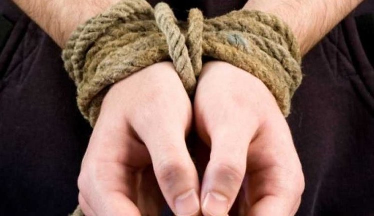 Київ готує на обмін 35 людей - 12 росіян і 23 українці. У списку є Цемах і Вишинський