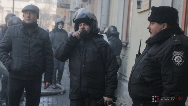 Во время разгона Евромайдана действующий генерал Нацгвардии Гриняк находился в правительственном квартале и созванивался с Ратушняком, - Слідство.Інфо 01