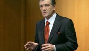 Ющенко поздравил работников радио, телевидения и связи с праздником