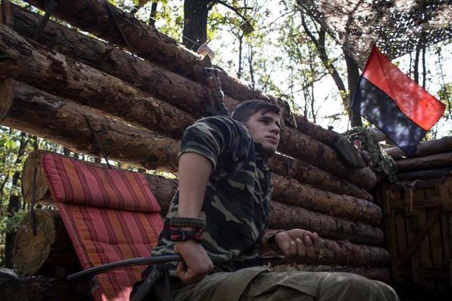 Командир штурмової роти ДУК Правий сектор Дмитро Коцюбайло, друг Да Вінчі: Мене вразили батареї Градів, які чітко били по нас з території Росії 03