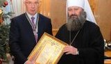 Азарову вручили награду "за заслуги перед Украинской православной церковью". ФОТО
