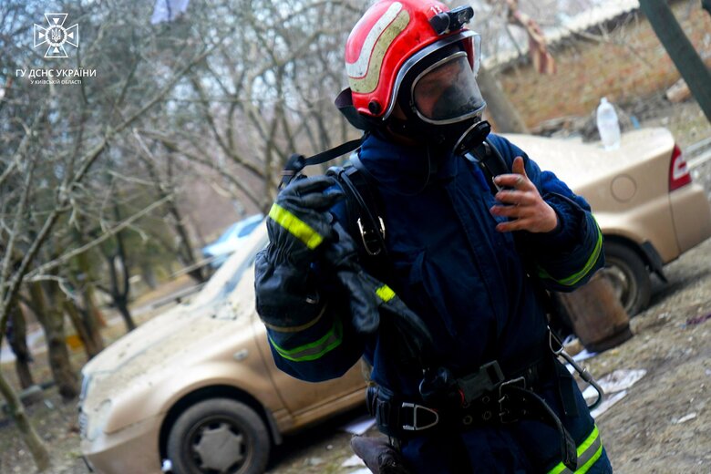 Жертв атаки на Ржищів вже 9. Розбір завалів завершили 05 Жертв атаки на Ржищів вже 9. Розбір завалів завершили 05