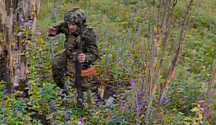 USF and K-2 Brigade operators destroy occupiers’ tank, artillery and infantry in Kharkiv Oblast. VIDEO
