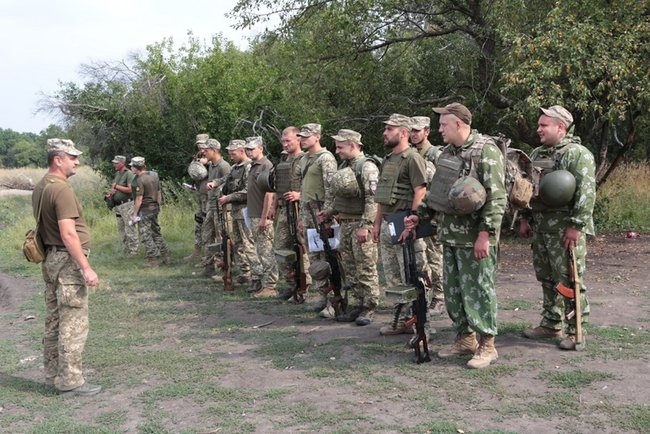 Пулеметчики, выполняющие боевые задачи на линии соприкосновения, провели полевые соревнования, - пресс-центр ООС 01