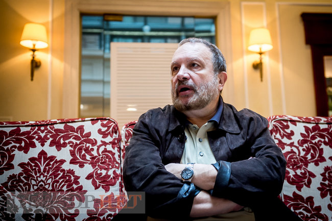 Учасник розробки української вакцини від COVID-19 Михайло Фаворов: Ми пішли не новим, а найтрадиційнішим шляхом, і якщо нам пощастить, то отримаємо свою вакцину через 9-12 місяців 03