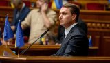 Кравченко сьогодні вночі виїхав за кордон, - ЦПК