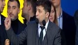 Зеленский ответил Порошенко на обвинение в уклонении от призыва: Я - публичный человек, разве меня не могли найти и дать повестку?