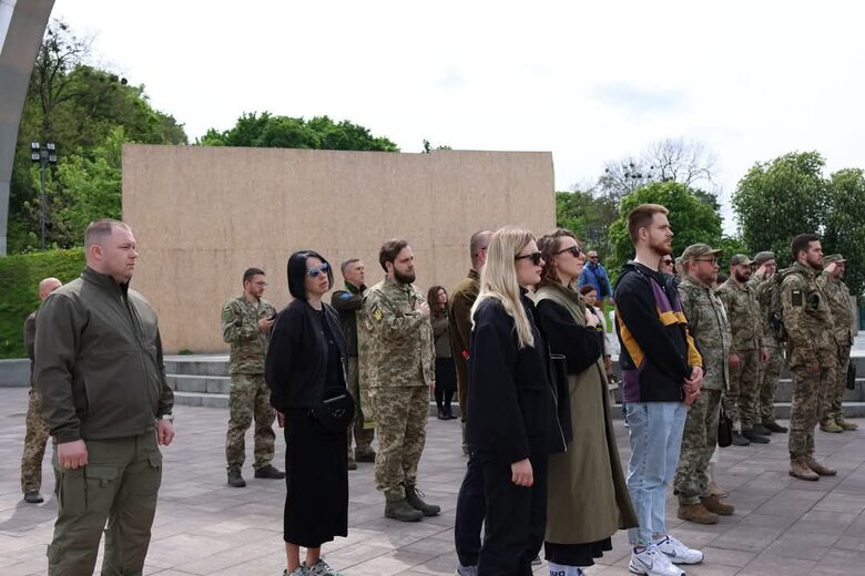 памятный знак "ПІХОТА"