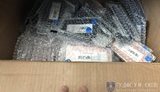 В Киеве налоговиками из незаконного оборота изъята партия мобильных телефонов, оборудования и аксессуаров известной торговой марки на сумму 2,6 млн грн. ФОТОрепортаж