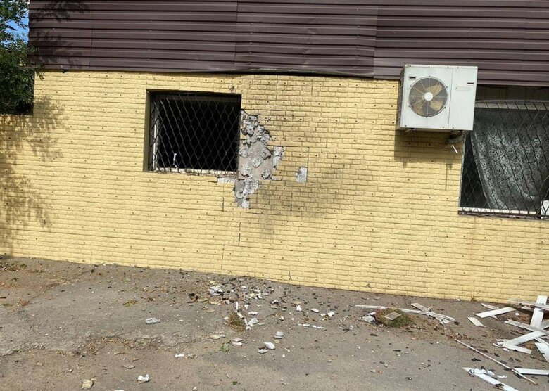 Впродовж дня росіяни били по Нікопольщині з артилерії та атакували дронами