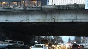 Дегтярівський шляхопровід капітально відремонтують, інші мости столиці додатково обстежать на аварійність, - КМДА
