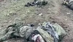 Рашист із евакуаційної групи скиглить про велику кількість тіл рашистів та роботи