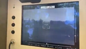 Знищення САУ рашистів з ПТРК "Стугна-П" на відстані 5 км. ВIДЕО