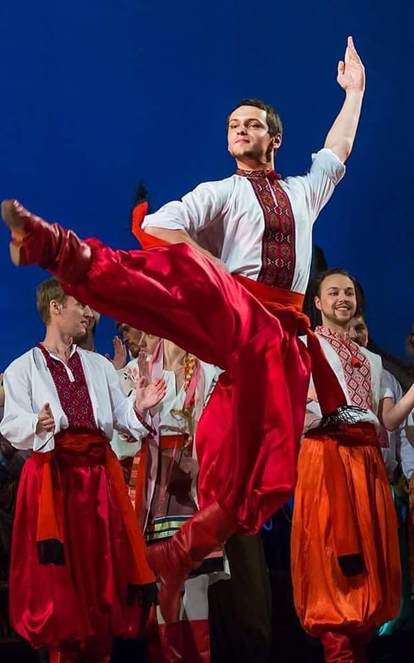 На фронте погиб артист балета Одесского оперного театра Ростислав Янчишен 04