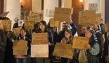 В Одесі люди вийшли на мітинг проти Геннадія Труханова