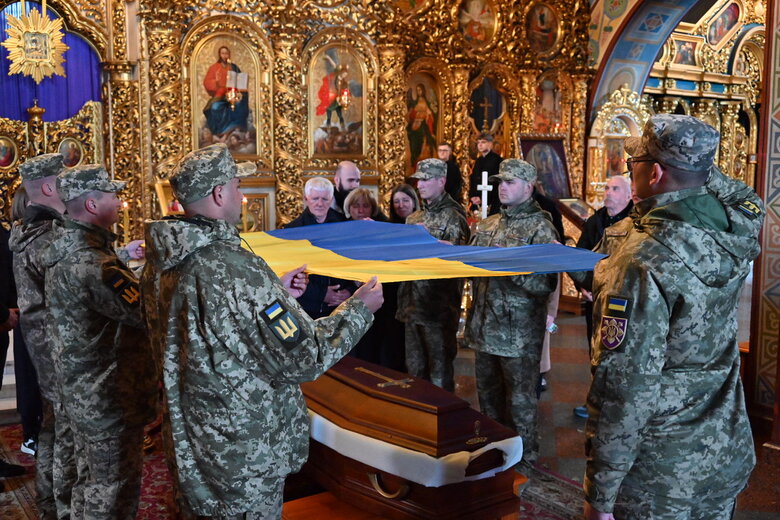 Павло Петриченко прощання