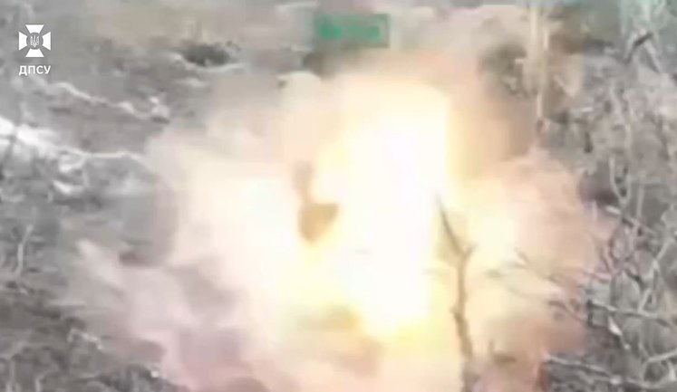 Пограничники бригады "Гарт" уничтожили 3 автомобиля и замаскированную артиллерию рашистов. ВИДЕО