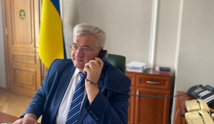 Глави МЗС України та Сомалі обговорили встановлення дипломатичних відносин