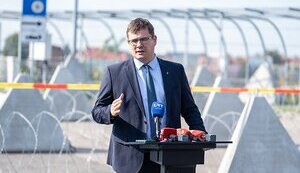 Глава Міноборони Литви Кащюнас вважає, що сили НАТО мають збивати російські дрони