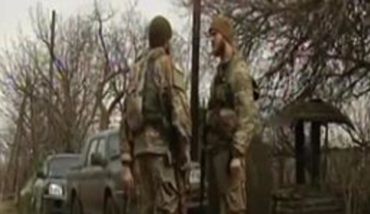 "У мене ніколи не стріляли з американської зброї, тільки з російської. Росія - головний фінансист терористів", - у складі ЗСУ служать три американці.. ВІДЕО