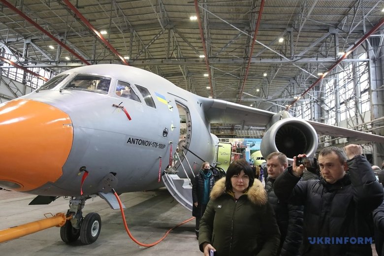 First serial military transport aircraft An-178-100R presented in Kyiv 07
