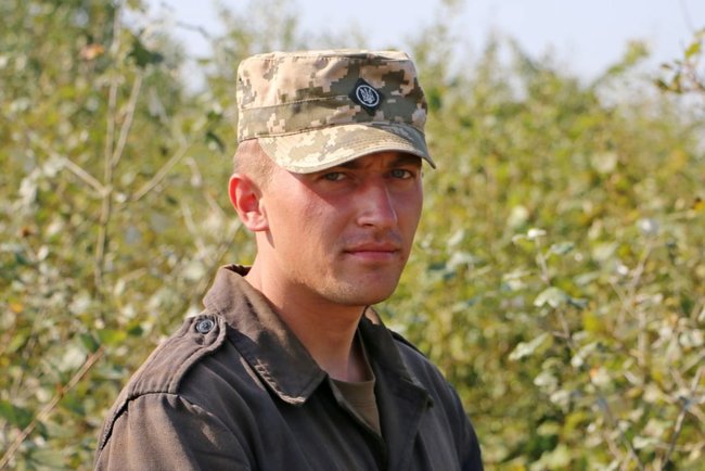 Конкурс на лучший танковый взвод ВСУ проходит на Ривненщине: Т-80 впервые в этом году отстрелялись при помощи БПЛА 04