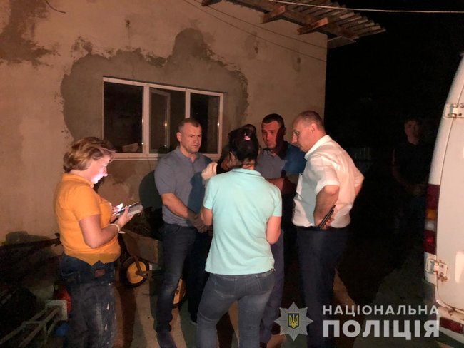 Батьки впізнали тіло загиблої 11-річної Даші Лукяненко 03