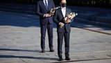Зеленский возложил цветы к Вечному огню в память погибших во Второй мировой войне. ФОТОрепортаж