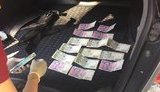 Чиновника Святошинської РДА Києва упіймали на хабарі 6 тисяч, - ГПУ. ФОТО