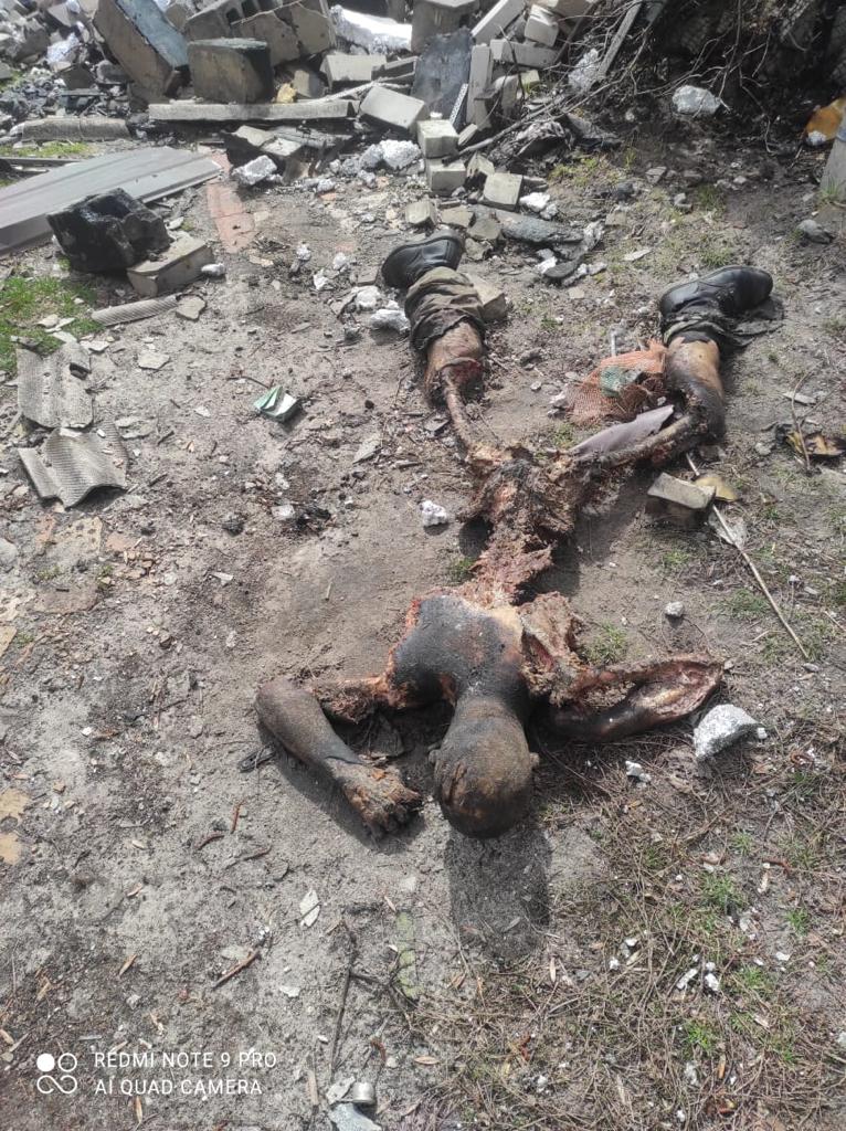 Russian occupiers devoured by dogs, killed by soldiers of 72nd Brigade in battles for Moshchun in Kyiv region 07 Russian occupiers devoured by dogs, killed by soldiers of 72nd Brigade in battles for Moshchun in Kyiv region 07