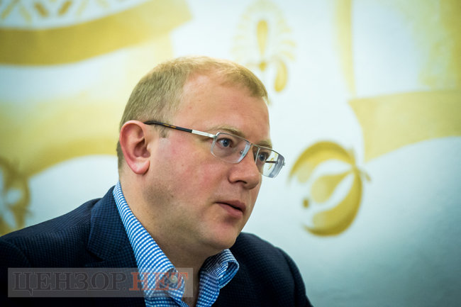 Посол України у Канаді Андрій Шевченко: Зараз в Україні понад 10 локацій, де працюють канадські військові. Це сигнал для росіян, що Україна тут не сама по собі 01