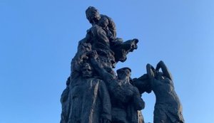 Зеленский почтил память жертв нацистских концлагерей. ФОТО