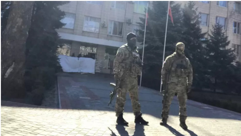 Усім пояснюють, що тут тепер Росія і висуватись не слід. Мітингувати неможливо, - як живеться у окупованому Мелітополі 03