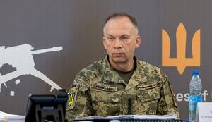 Ворог кидає в бій нове "гарматне м’ясо", щоб відрапортувати на тлі переговорів на Алясці, - Сирський