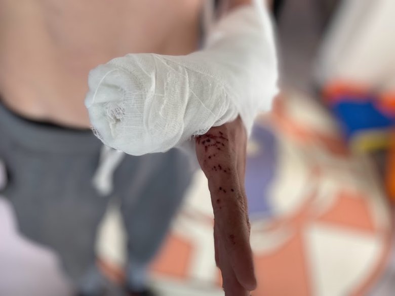 Російський окупант у Бучі розстріляв багатодітного батька на очах у 14-річного сина: хлопець дивом вижив 03