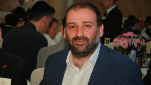 Тимур Міндич - партнер Зеленського та Коломойського, отримав частку в бурштиновому бізнесі на мільярд, - Наші гроші 01