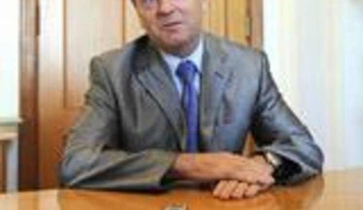 МИНИСТР ЮСТИЦИИ ЛАВРИНОВИЧ НАПИСАЛ АНТИКОРРУПЦИОННУЮ СТРАТЕГИЮ УКРАИНЫ ПО ОБРАЗЦУ КИРГИЗИИ! ТАБЛИЦА.