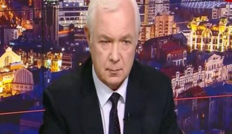 Маломуж не смог объяснить в прямом эфире, откуда у него роскошный "Кадиллак эскалейд". ВИДЕО