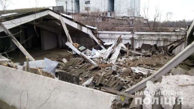 Полиция перебросила на Донбасс подкрепление 05