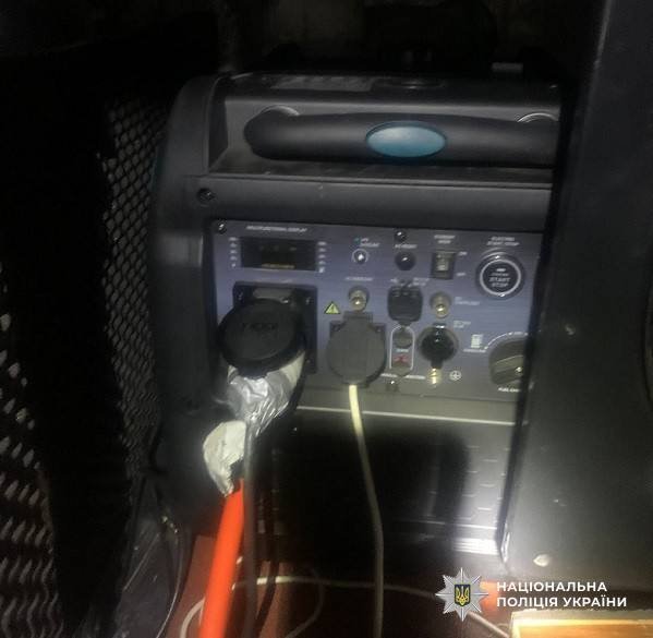 У Києві загинула ціла родина через увімкнений генератор