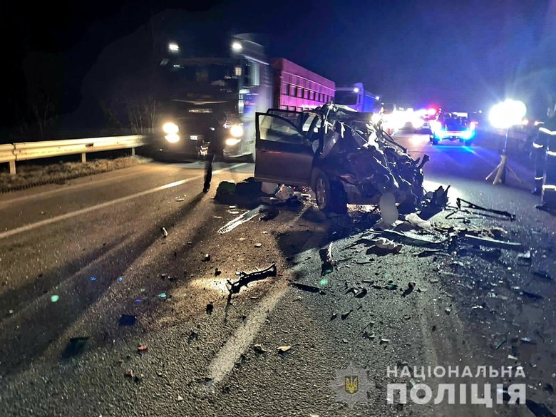 Пятеро людей загинули внаслідок ДТП на Миколаївщині, - поліція 01