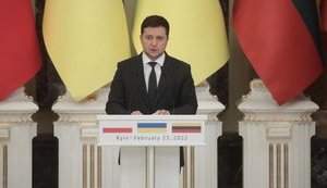 Зеленский о визовом режиме с РФ: "Зависит от шагов России"