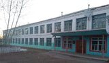 Російський восьмикласник приніс у школу сокиру, ножі та каністру бензину, а потім випив отруту в кабінеті директора