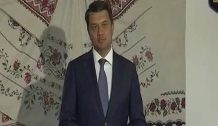 Разумков про відпустку: Велика частина засмаги - це велосипед. Якщо нормально проїхати, не треба Мальдів. ВIДЕО