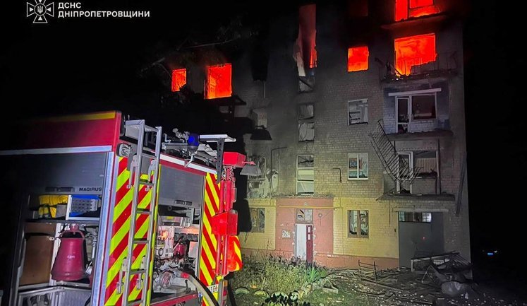 Ворог вбив на Дніпропетровщині немовля, 11 людей поранено. ФОТОрепортаж