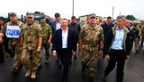 Делегація США на чолі з Волкером відвідала район проведення ООС і КПВВ "Станиця Луганська". ФОТО