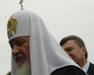 Патриарх Кирилл и Виктор Янукович