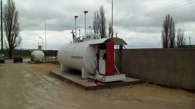 На Херсонщині податківці ліквідували незаконну АЗС 05